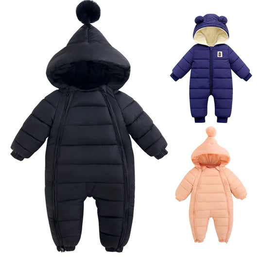 Baby-Overall für den Winter, neuer Plüsch- und dicker Daunen-Kletteranzug mit Kapuze für Babys zum Ausgehen und Umarmen von Kleidung, Neugeborenen-Baumwolljacke