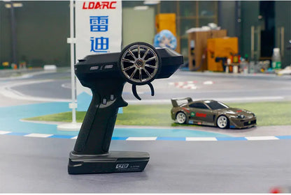 LDARC CT01 8CH Gun Control Fernbedienung CR1800 Empfänger RC Modell Auto Boot Englisch LCD Fernbedienung Daten Spannung Rückkehr